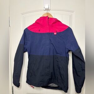 Helly Hansen Navy Waterproof Raincoat with Adjustable Hood and Breathable Fabric